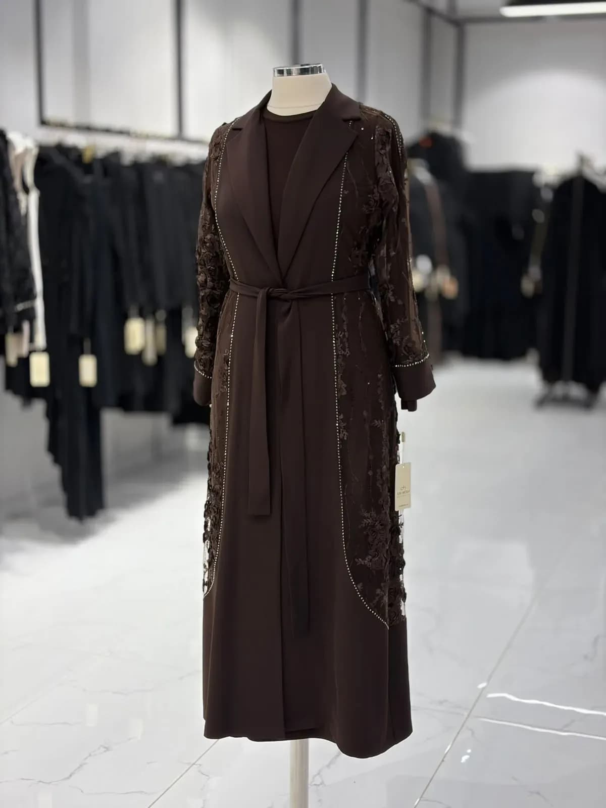 İŞLEMELİ ABAYA TAKIM